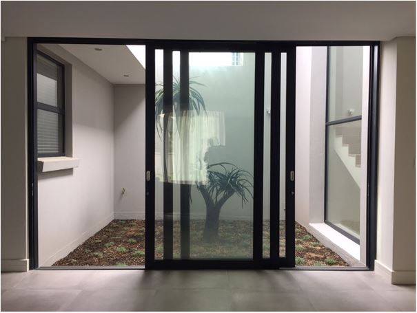 Sliding Door